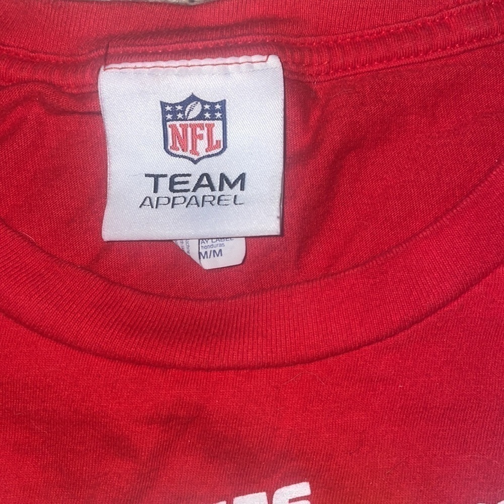 Chiefs Medium - Picture 3 of 5